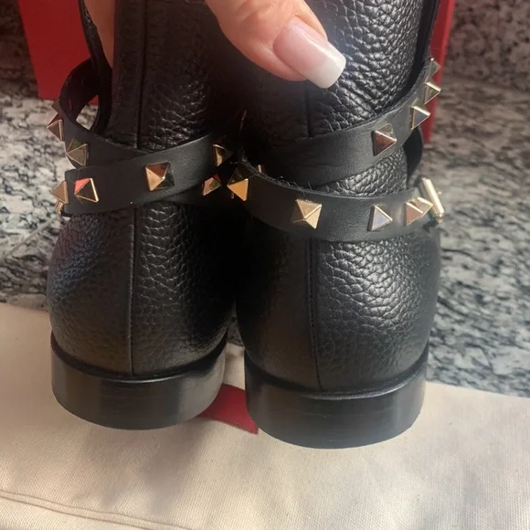 Valentino Garavani Rockstud - Picture 8 of 16